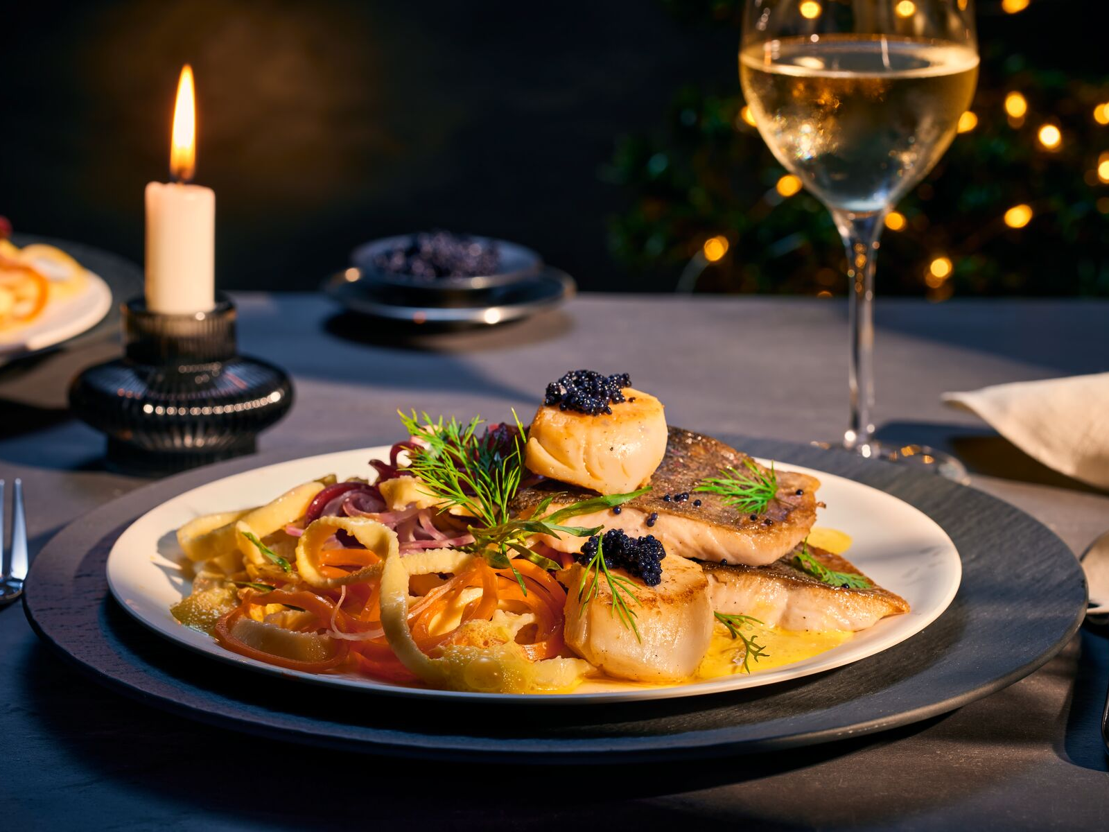 Rezept-XMas-Seesaibling_und_Jakobsmuscheln_auf_Tagliatelle